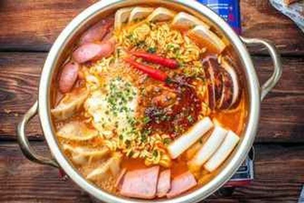 Budae jjigae